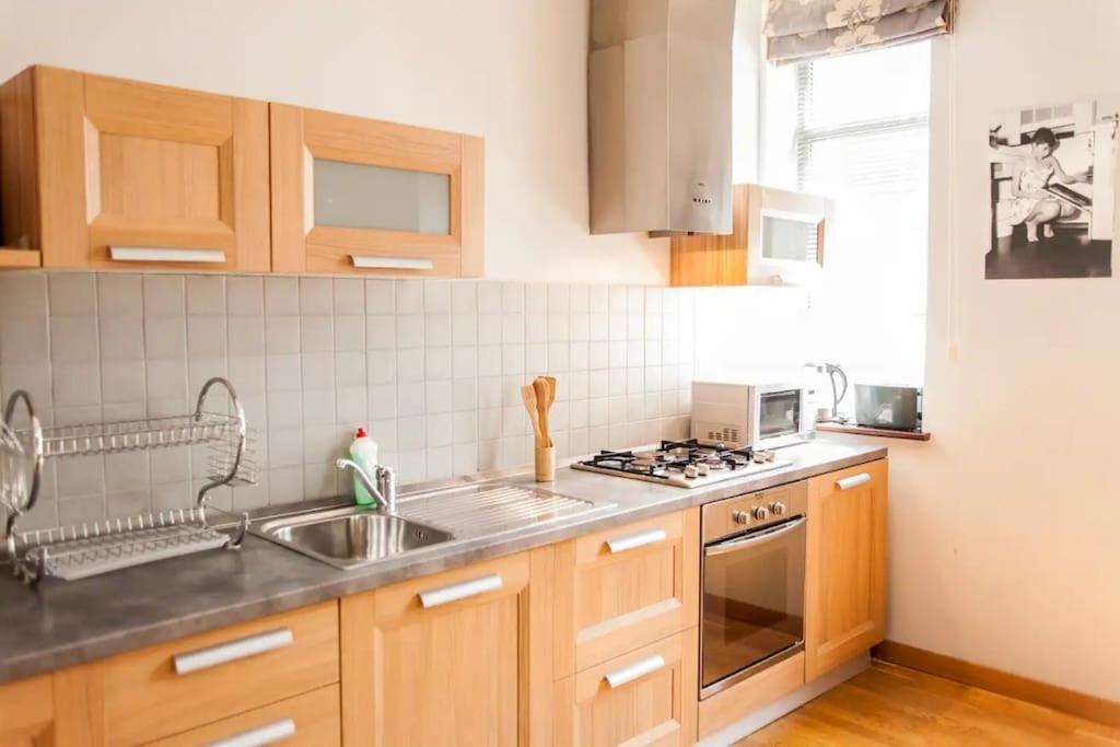 City Center 2Bdr Apartment Near Rustaveli Av. Tiflis Exterior foto